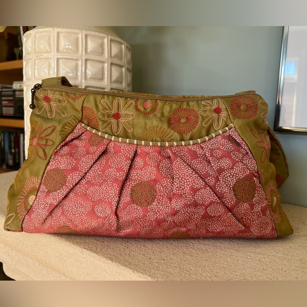 Maruca Floral Embroidered Women's Shoulder Bag
